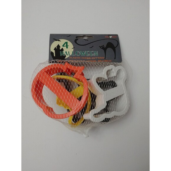 Halloween Plastic Cookie Cutters - Picture 1 of 2